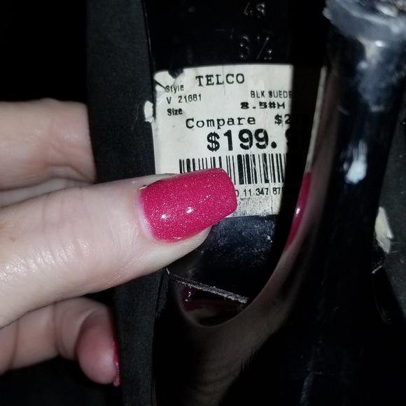 Boots - Picture 10 of 11